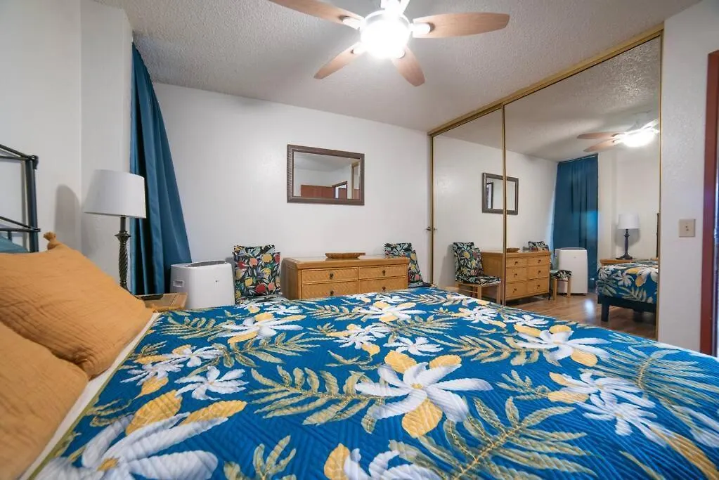 Maui Oceanfront Haven: Beachside Retreat with Turtle & Whale Watching Wailuku United States